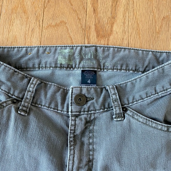 Pants - Picture 2 of 7